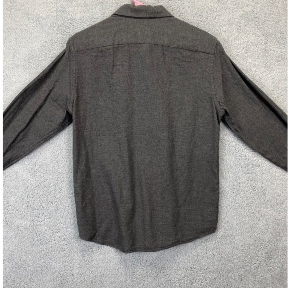 UNTUCKit Men’s Medium Shirt